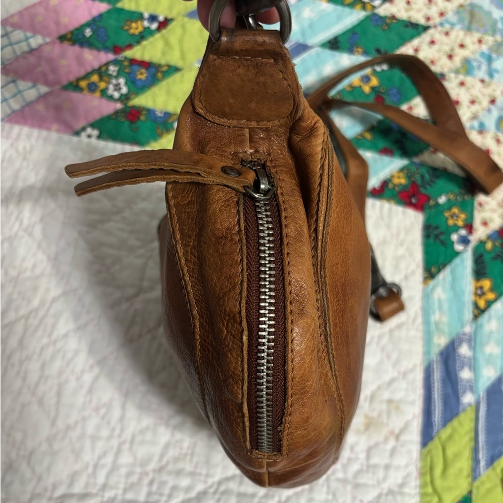 Latico Crosby Congac Leather Crossbody Saddle Bag - Picture 5 of 9